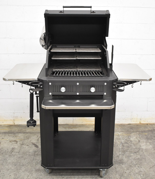 HELLRAZR FORTRESS charcoal grill & smoker
