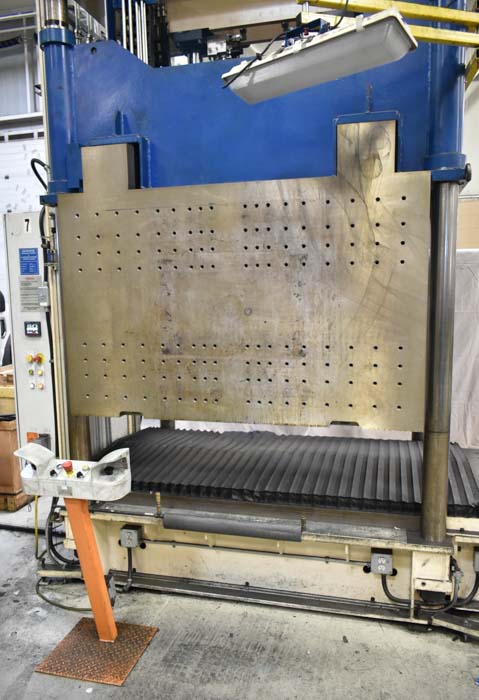 MACRODYNE 4 post hydraulic spotting press